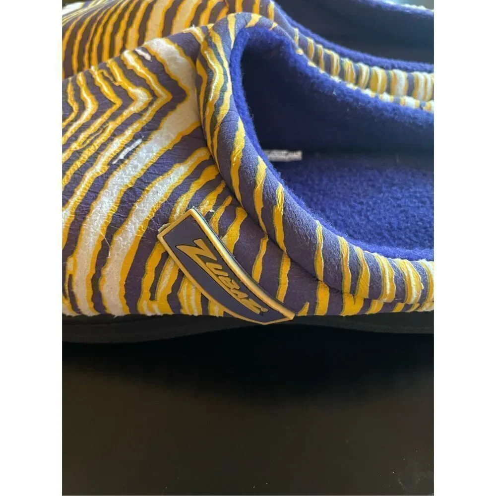 Zubaz Purple and Gold Slippers (SZ 9-10)
